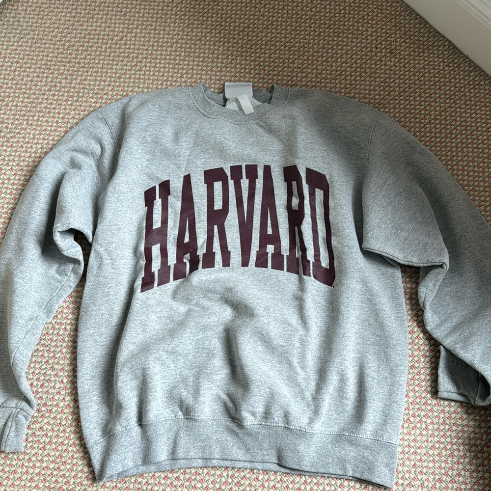 Harvard crewneck